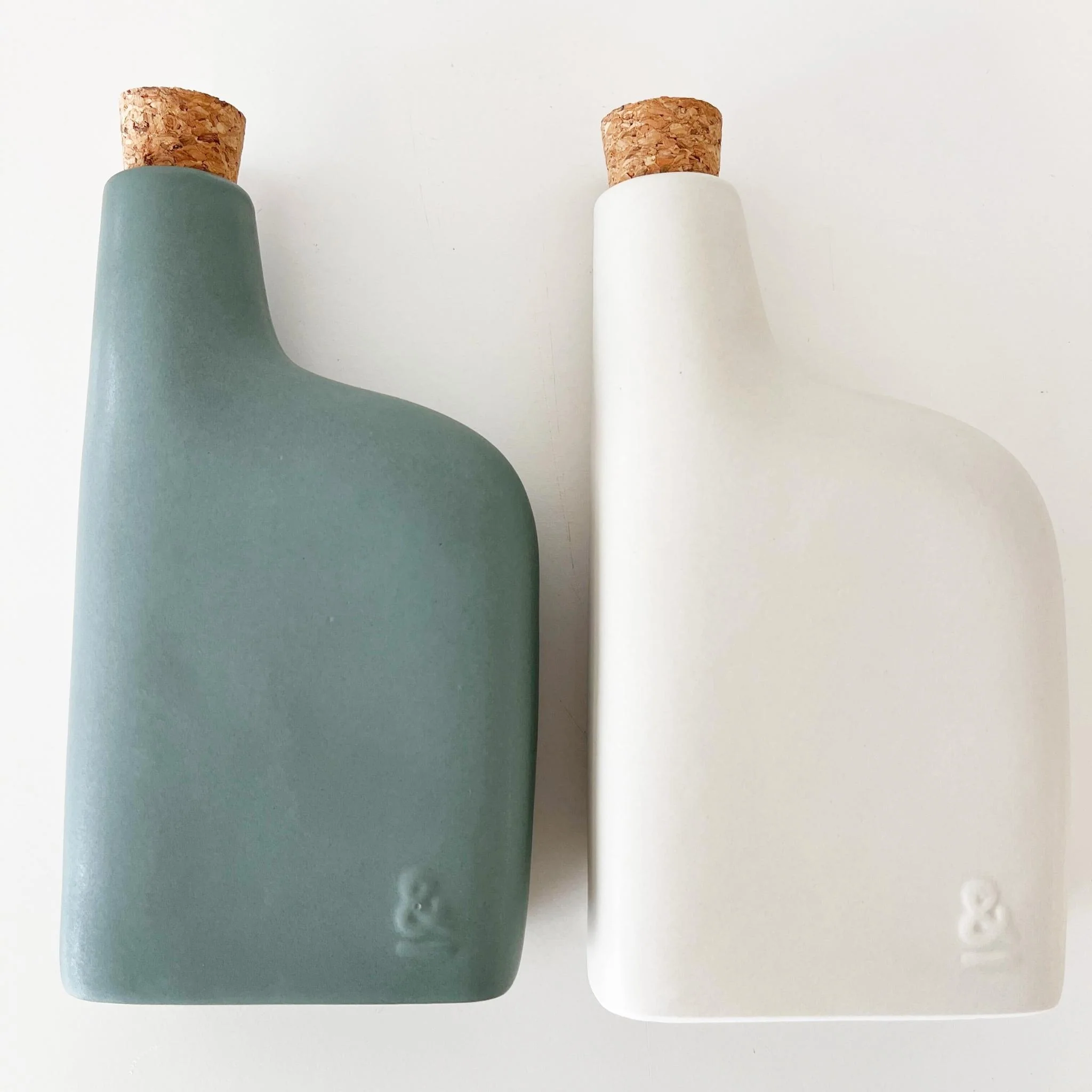 SECONDS: Kitchen Ceramic Olive Oil and Vinegar Dispenser Set - Image 4