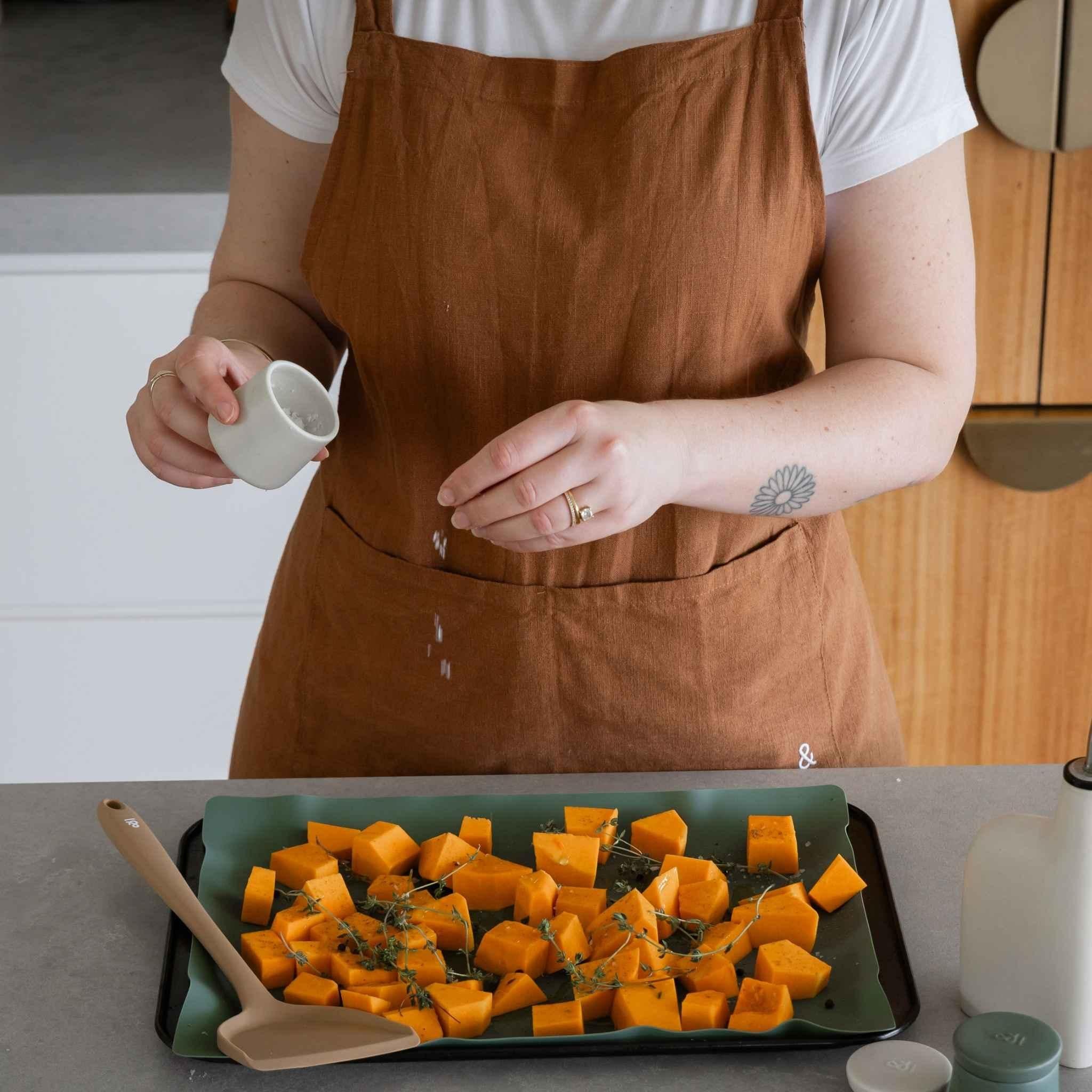 Ceramic Salt & Pepper Pods - Image 8