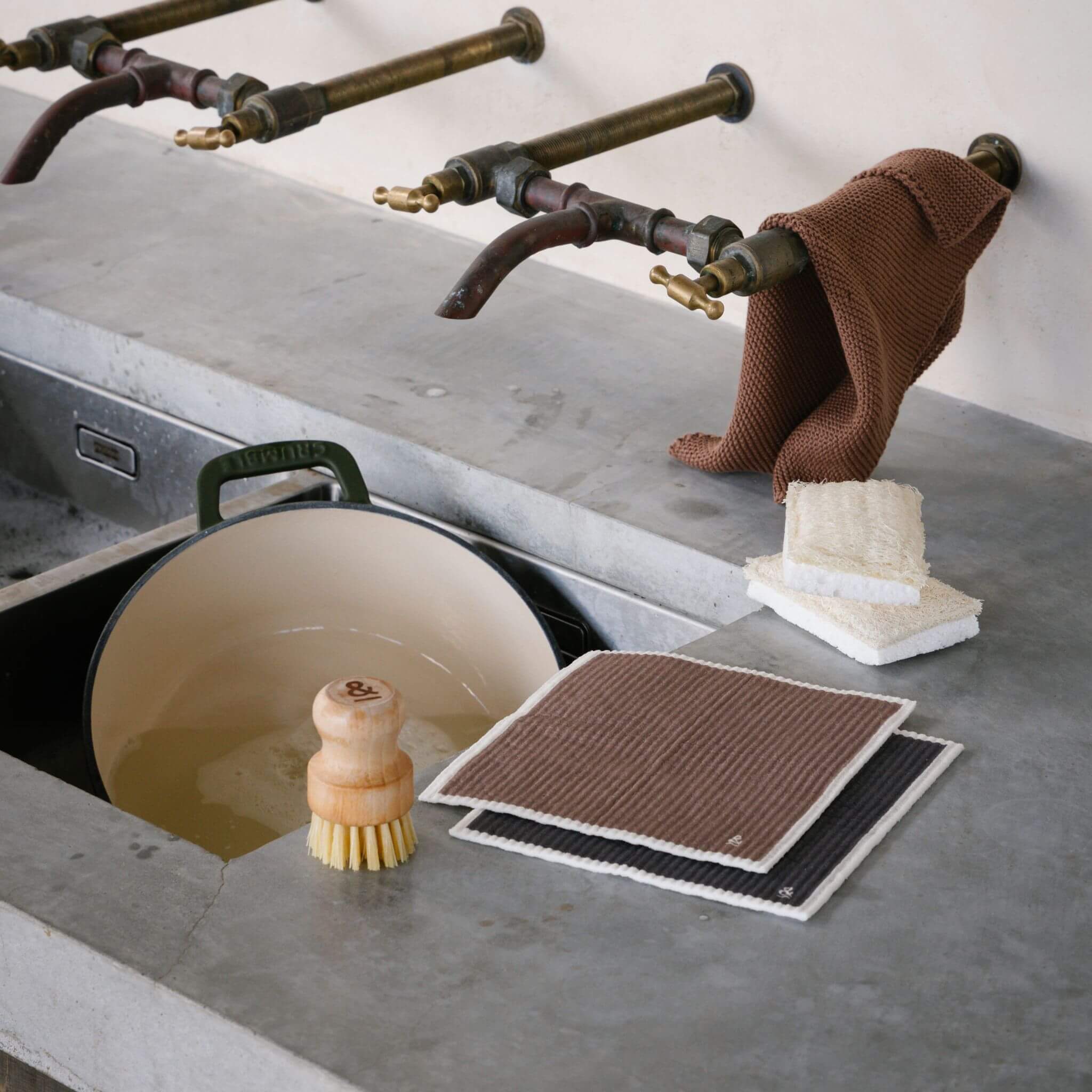 Compostable Sponge with Scourer - Image 8