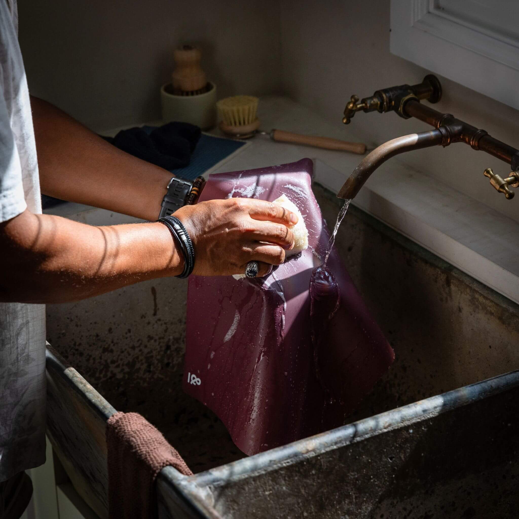 Compostable Sponge with Scourer - Image 11