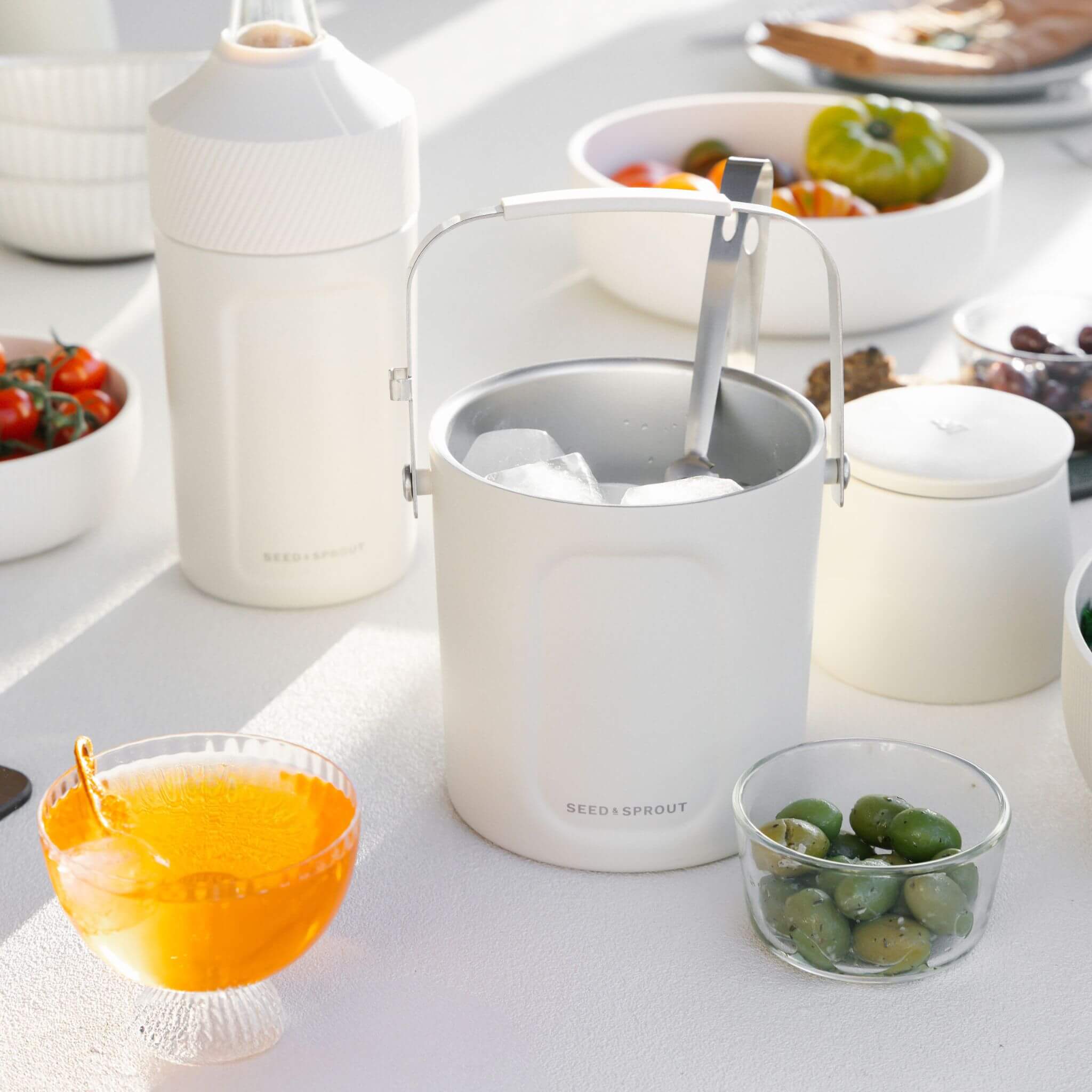 Insulated Ice Bucket | Mushroom | Picnic Accessories - Image 2