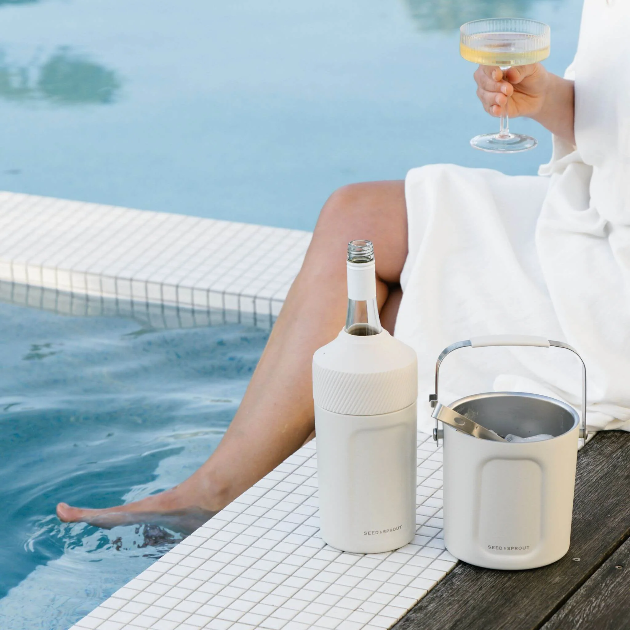 Insulated Ice Bucket | Mushroom | Picnic Accessories - Image 10