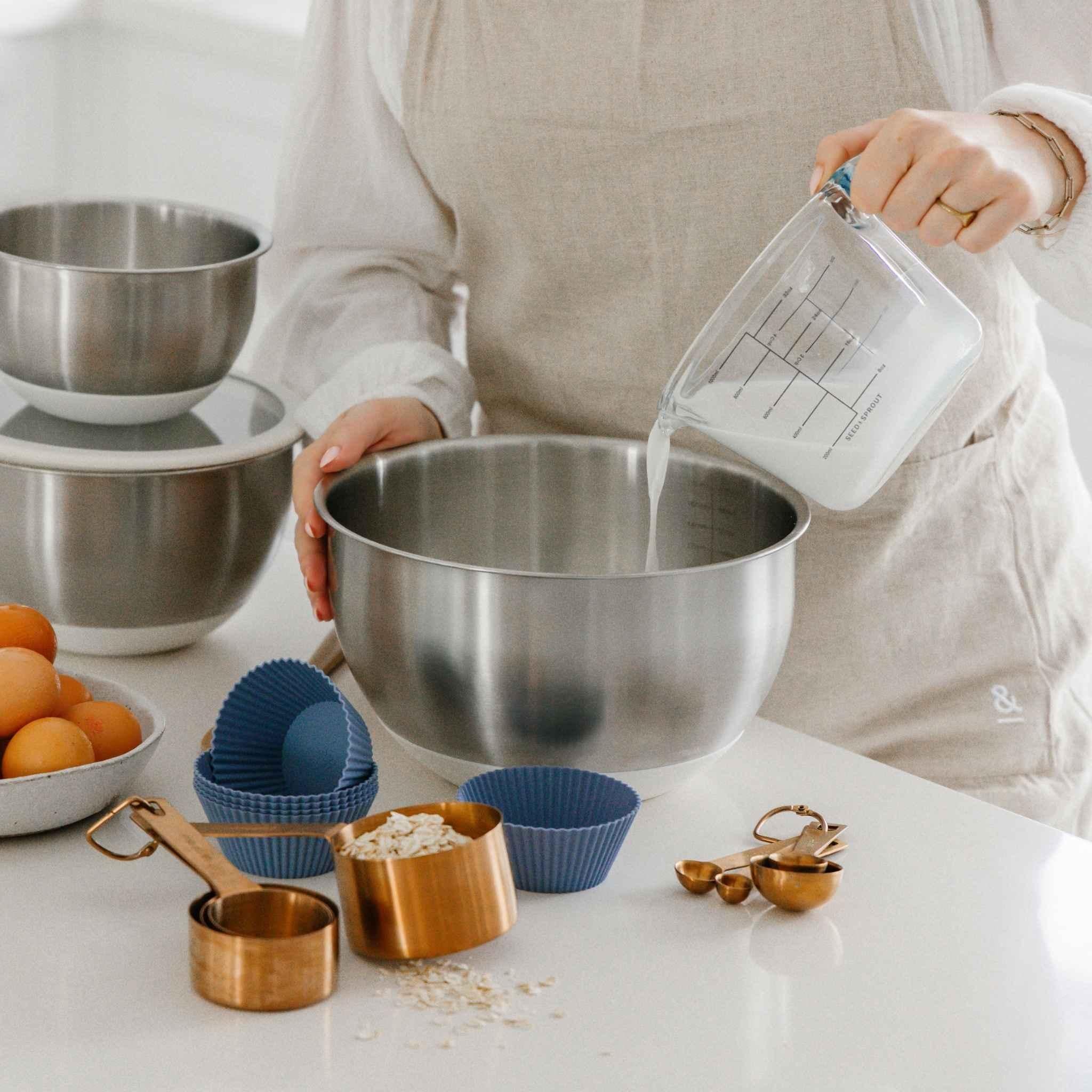 Large Muffin Cups - Image 11