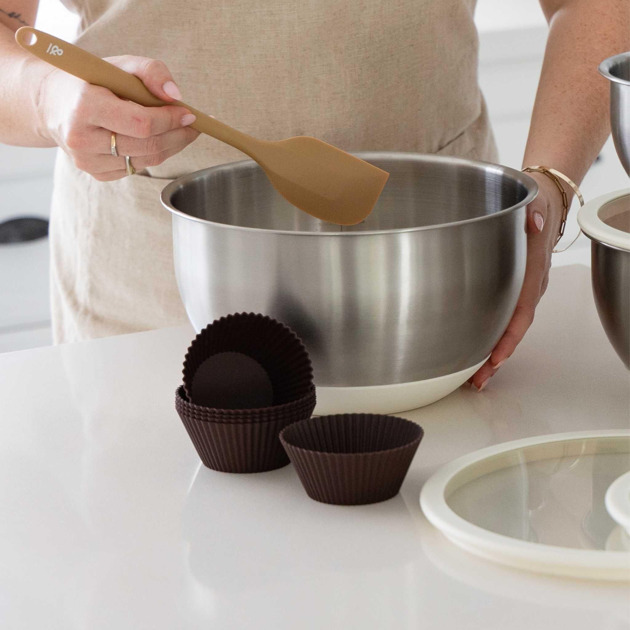 Large Muffin Cups - Image 15