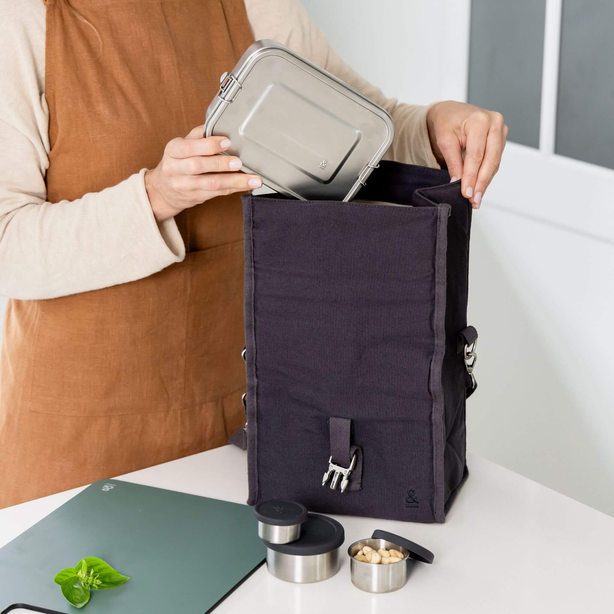Roll Top Lunchbag | 8L - Image 11
