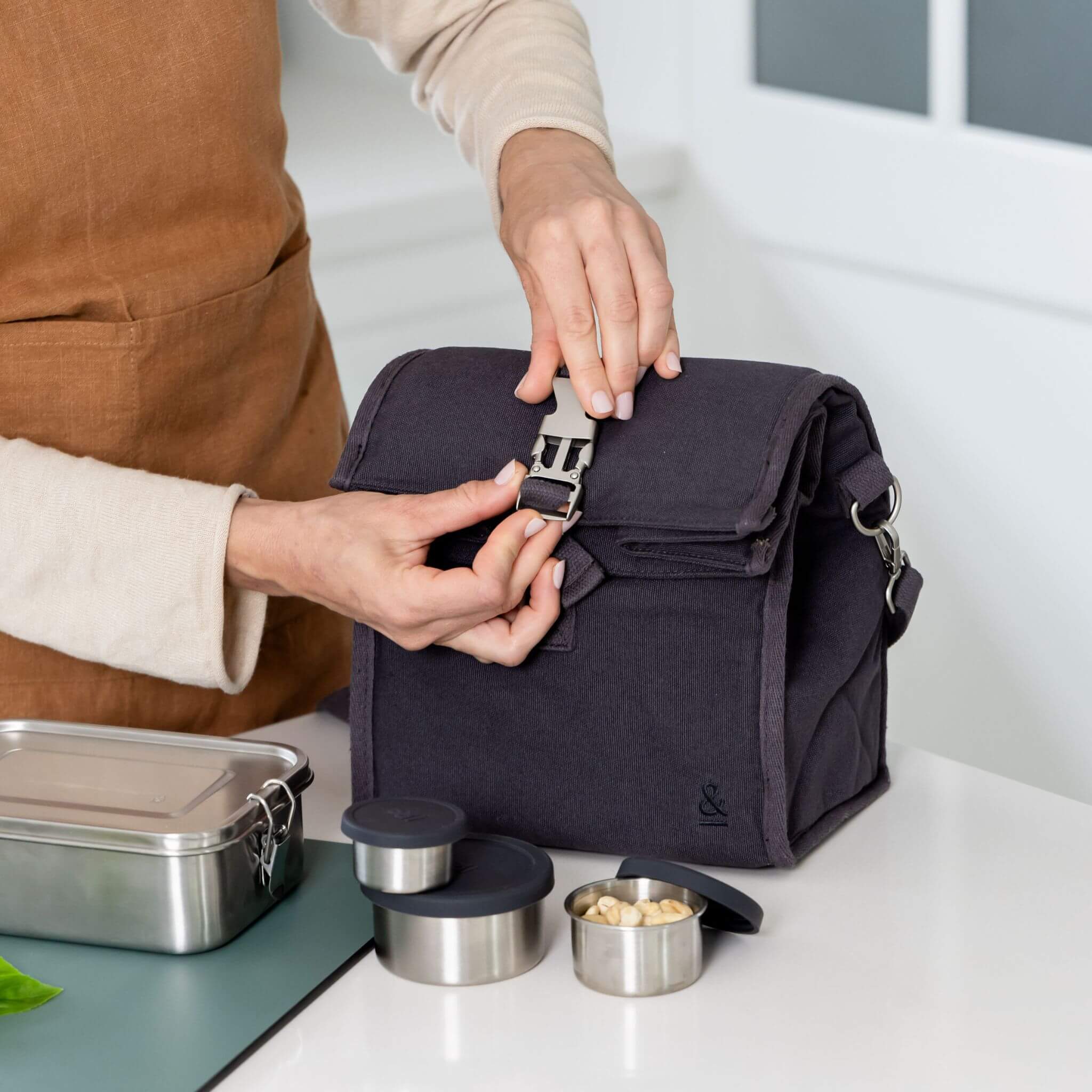 Roll Top Lunchbag | 8L - Image 5