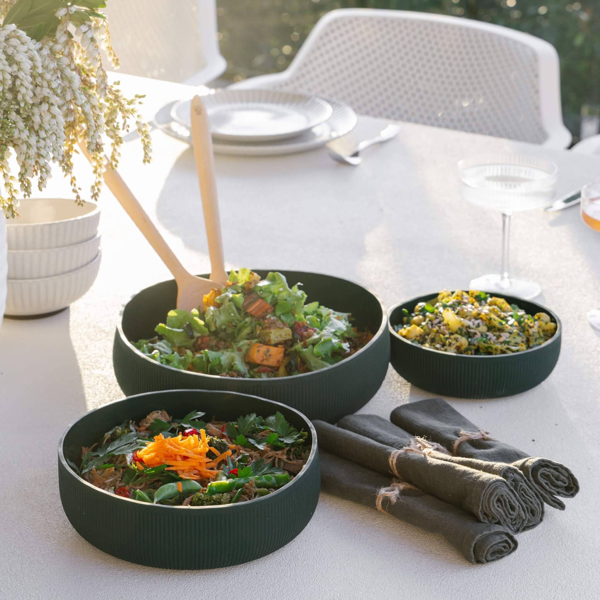 Silicone Nesting Bowl Set of 3 - Image 4