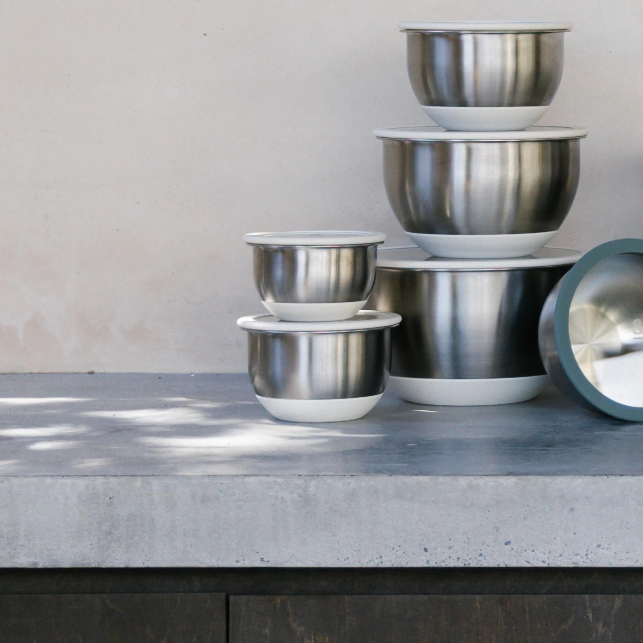 Small Mixing Bowl Set - Image 2