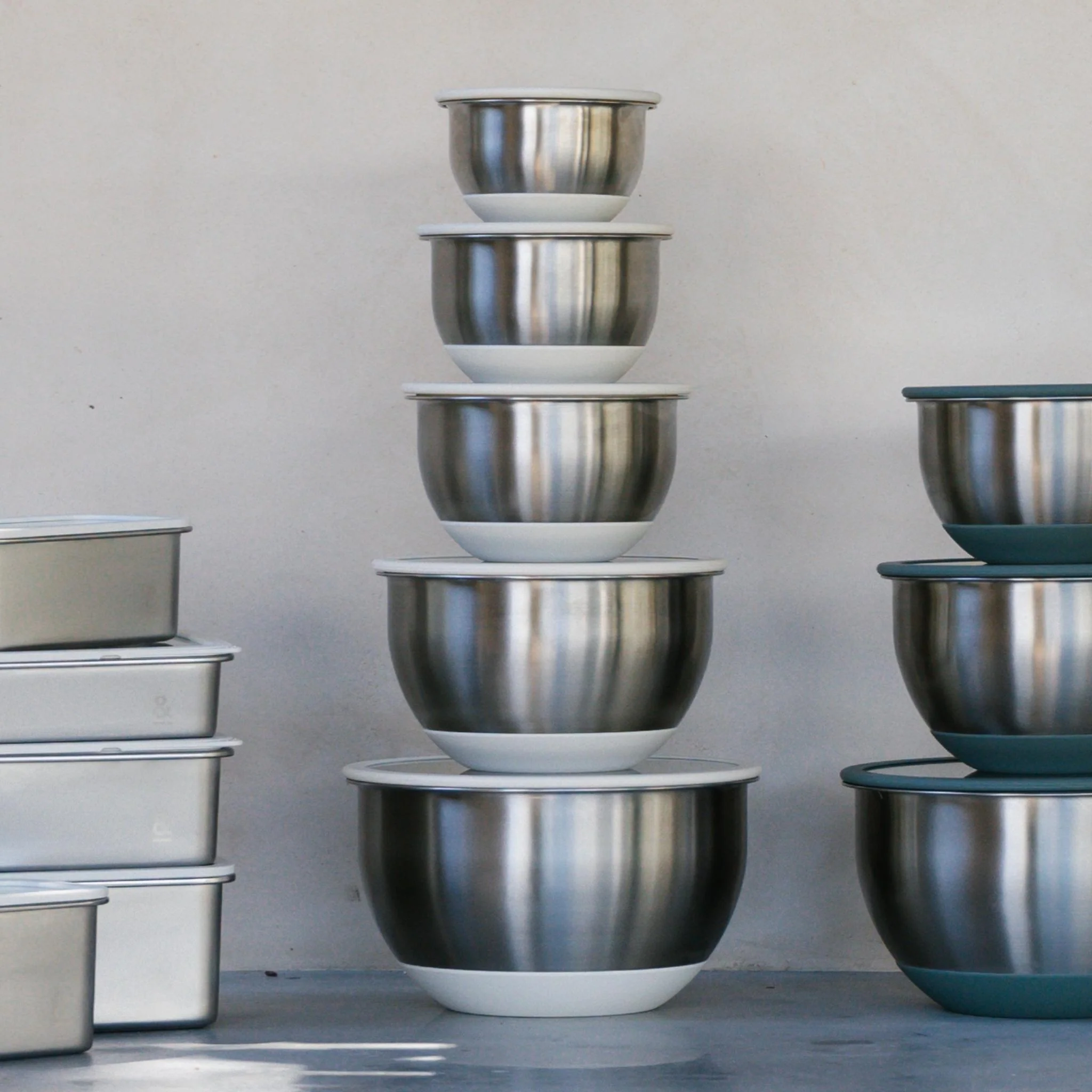 Small Mixing Bowl Set - Image 5