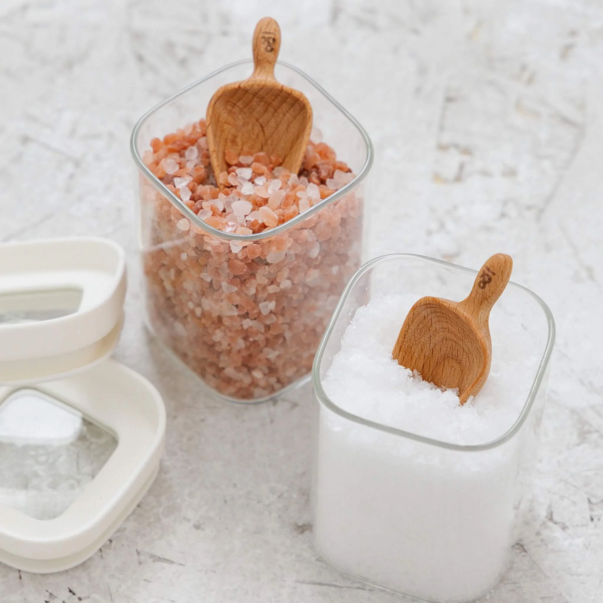 Ceramic Table Essentials - Image 12