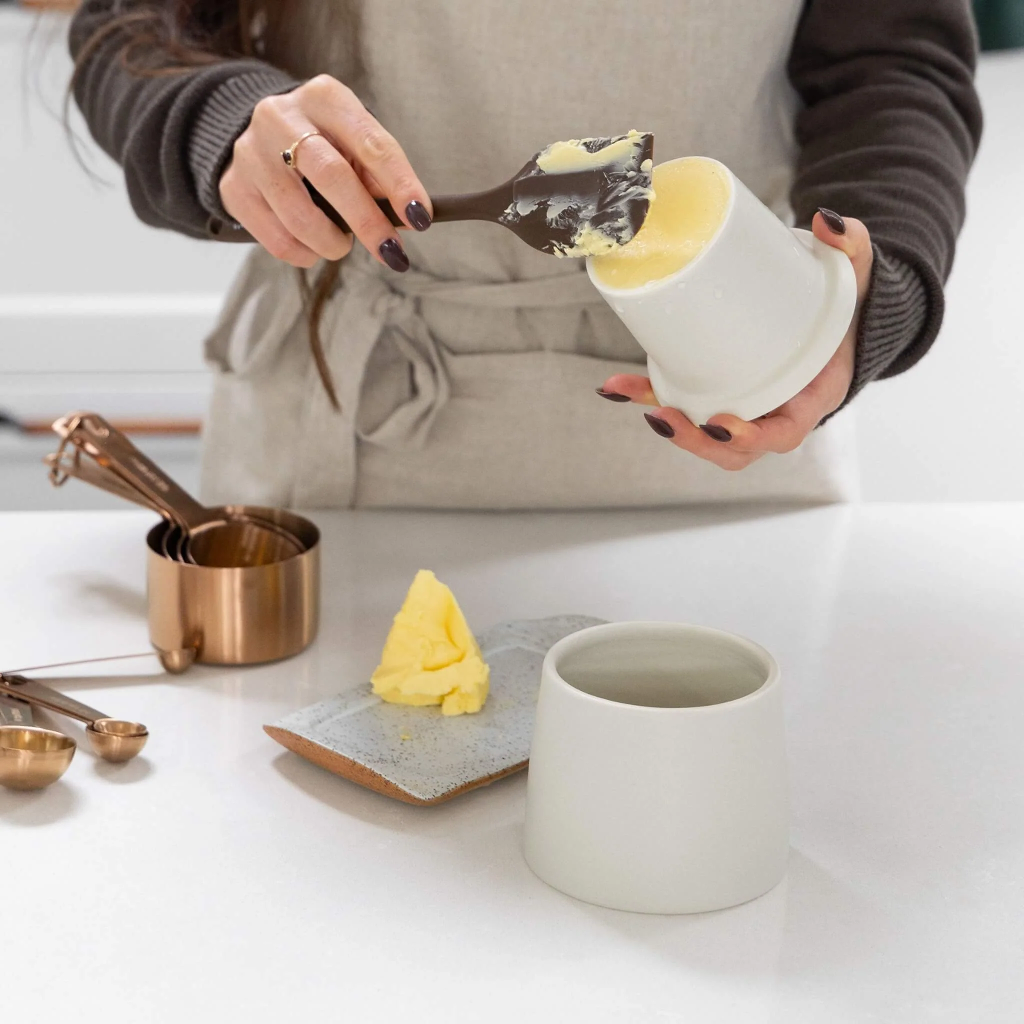Ceramic Table Essentials - Image 2